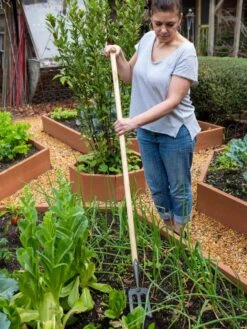 Gardener's Lifetime Spork -Gardening Supplies 8586973 2405 tif