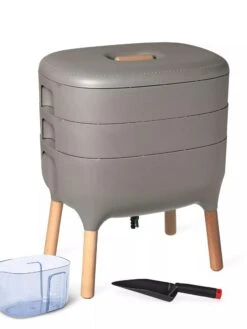 Worm Farm Composter -Gardening Supplies 8593240 2582 tif