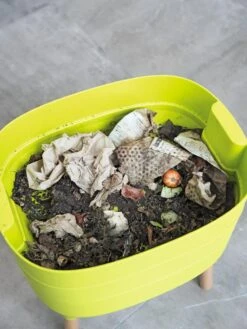 Worm Farm Composter -Gardening Supplies 8593240 3399 tif