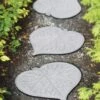 Leaf Stepping Stone -Gardening Supplies 8598247 8039 tif