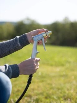 Gardener’s Lifetime Twist Deluxe Hose Nozzle -Gardening Supplies 8600140 0712 tif