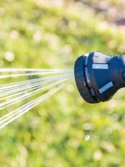 18” 8-Pattern Rotating Water Wand With Cork Handle -Gardening Supplies 8600231 510 tif