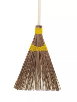 Ultimate Coco Garden Broom -Gardening Supplies 8610601 YE 19V tif